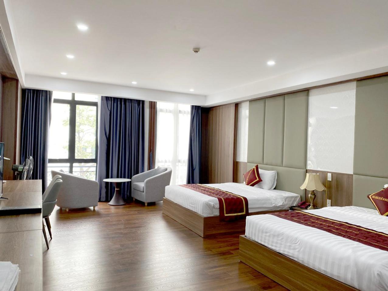 NguyẽN QuyèN Hotel ฮานอย ภายนอก รูปภาพ